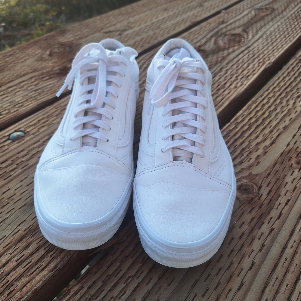 Vans Old Skool Classic All-White Men's Sneakers 12 - Picture 11 of 16